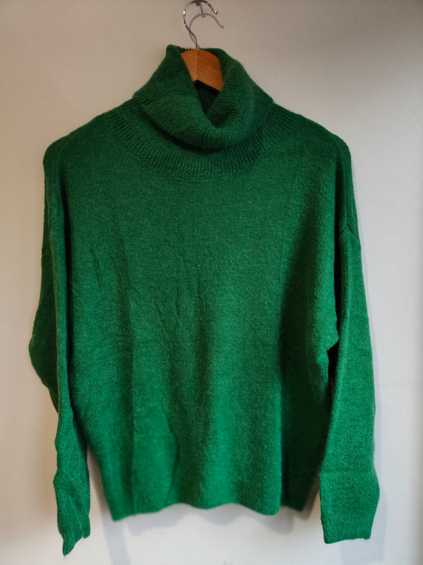 Pull col roulé Plume vert pomme