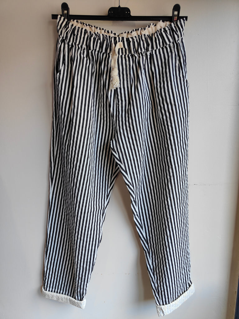 Pantalon Lino   rayures blanches et noires